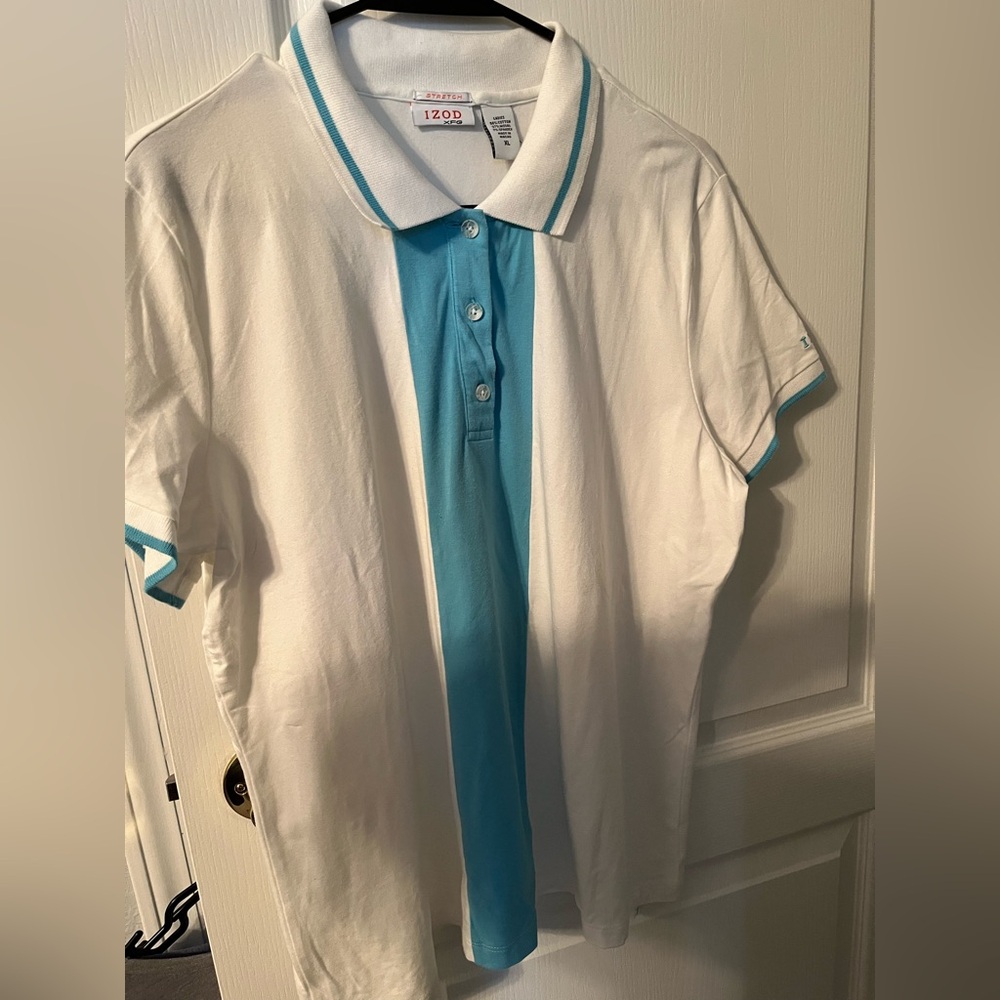 IZOD, white and turquoise top